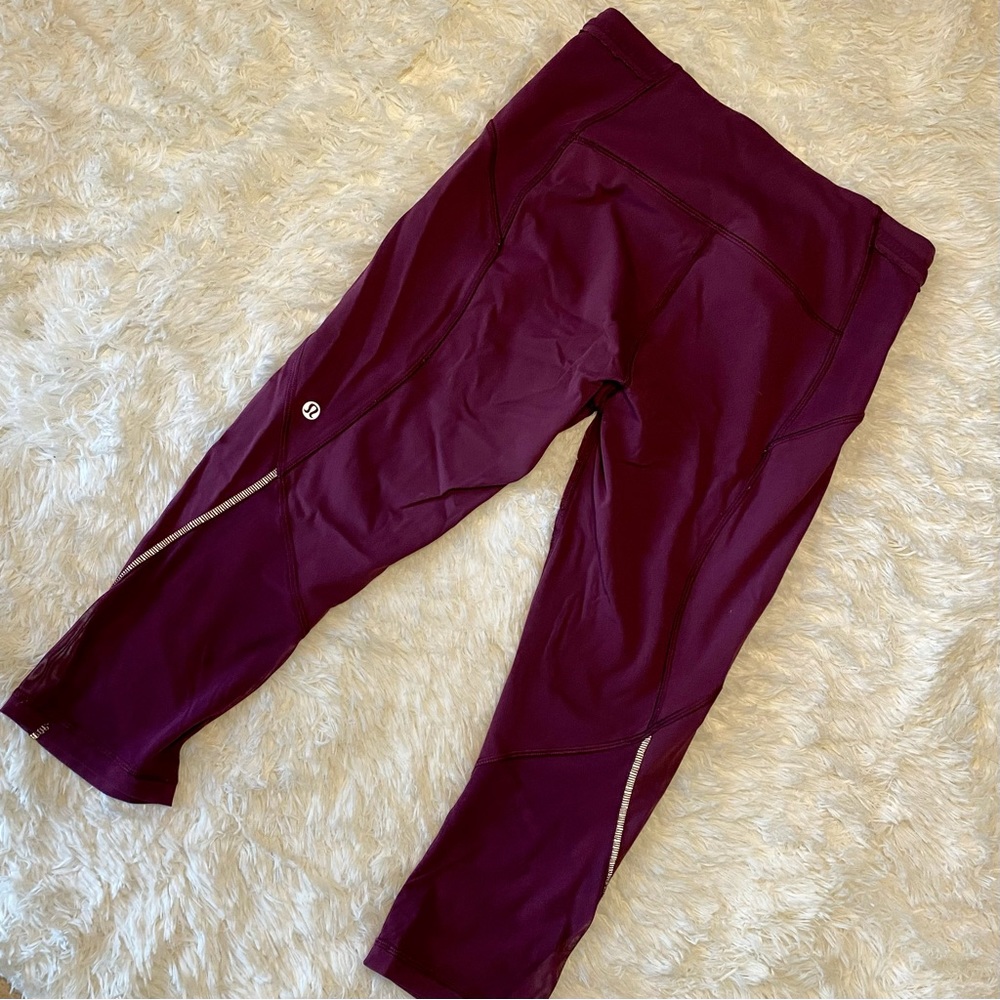 Lululemon 3/4 Leggings, Size 6 💓